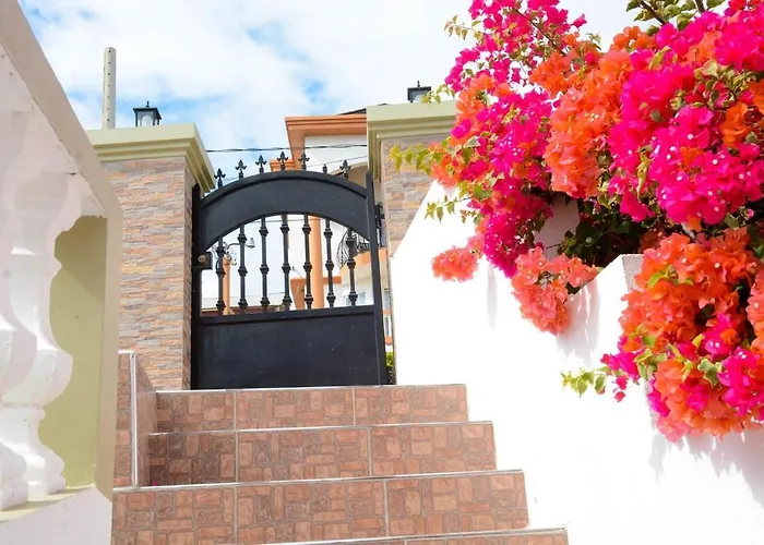Apartment Snowbird Friendly - Seaview Balcony - Fast Wifi And Ac Runaway Bay