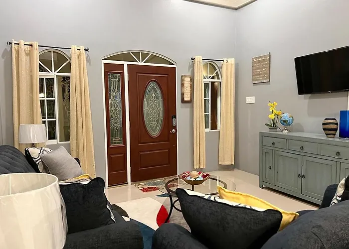 Snowbird Friendly - Seaview Balcony - Fast Wifi And Ac Apartment