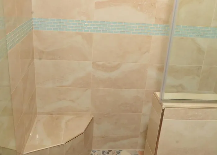 Snowbird Friendly - Seaview Balcony - Fast Wifi And Ac * Runaway Bay