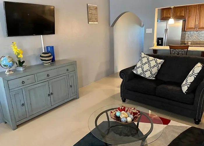 Snowbird Friendly - Seaview Balcony - Fast Wifi And Ac Apartment Runaway Bay